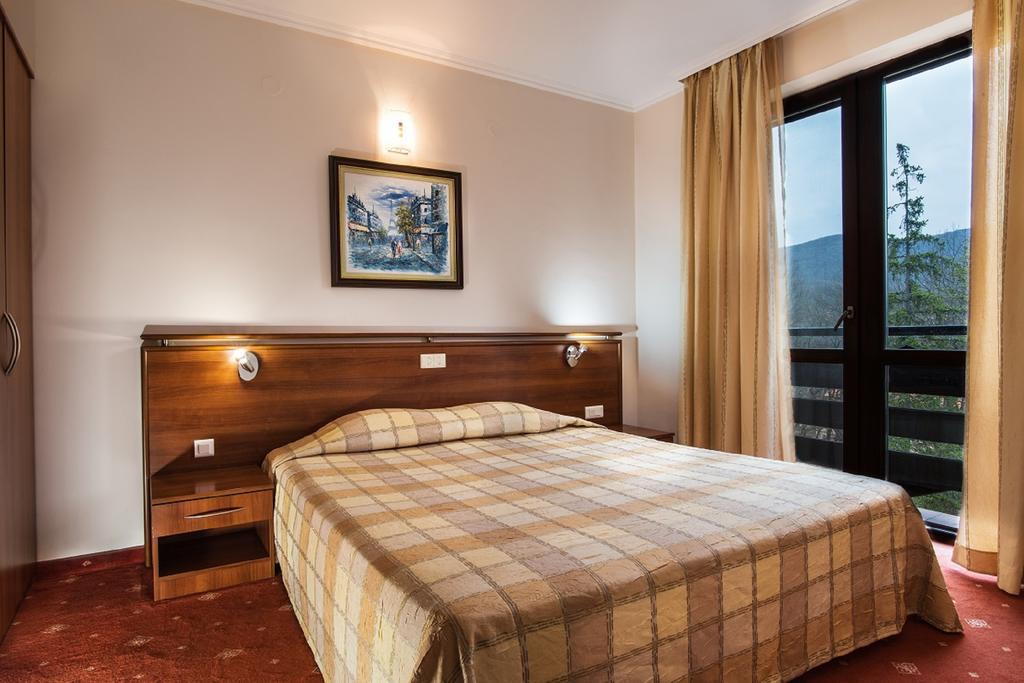 Hotel Izvor 스타로자고르스키 바니 외부 사진