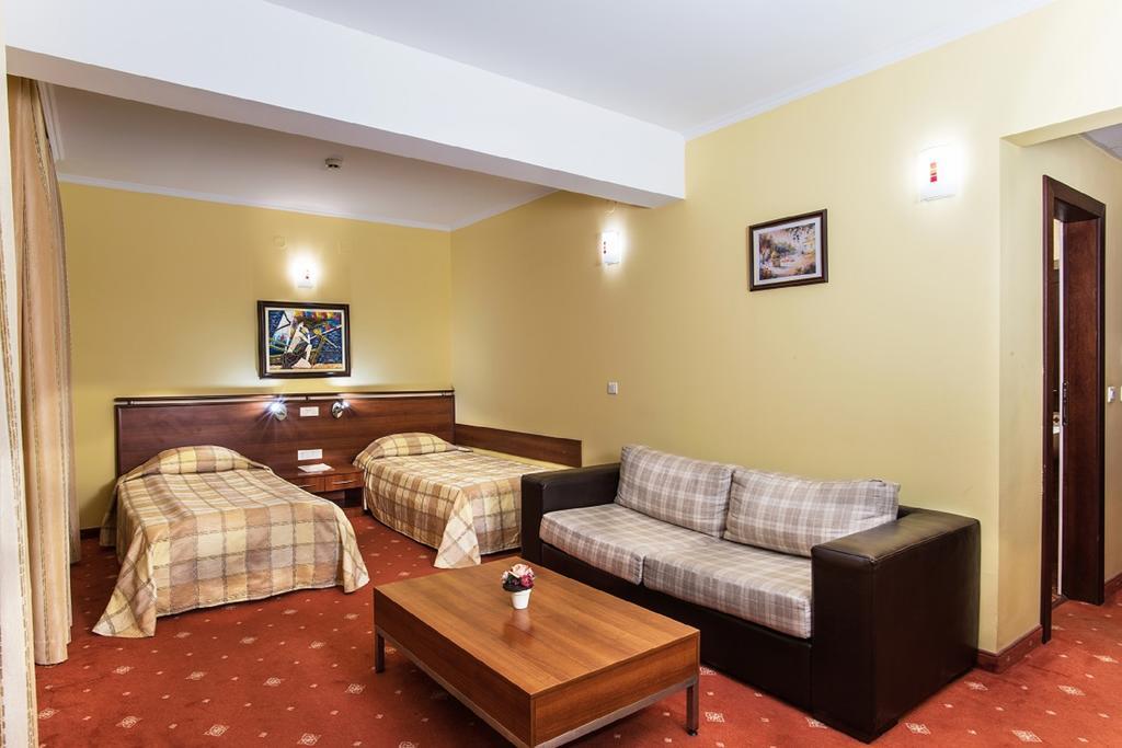 Hotel Izvor 스타로자고르스키 바니 외부 사진