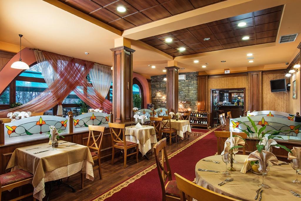 Hotel Izvor 스타로자고르스키 바니 외부 사진
