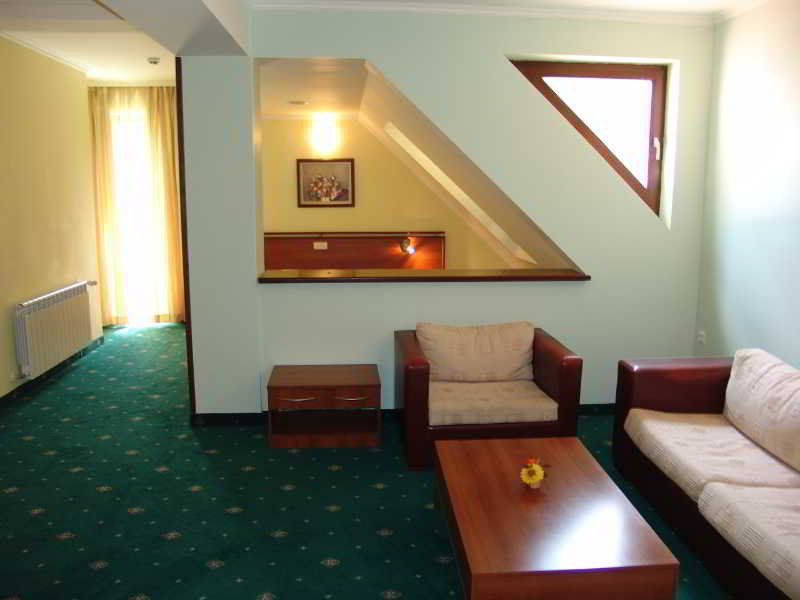 Hotel Izvor 스타로자고르스키 바니 외부 사진